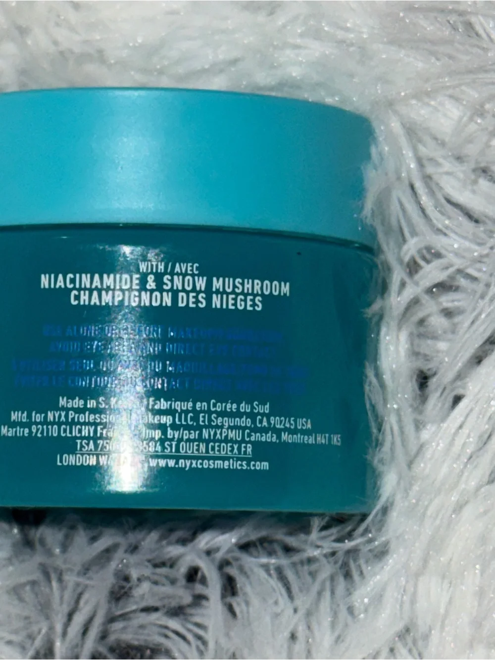 NYX Professional Makeup Face Freezie Cooling Primer + Moisturizer.